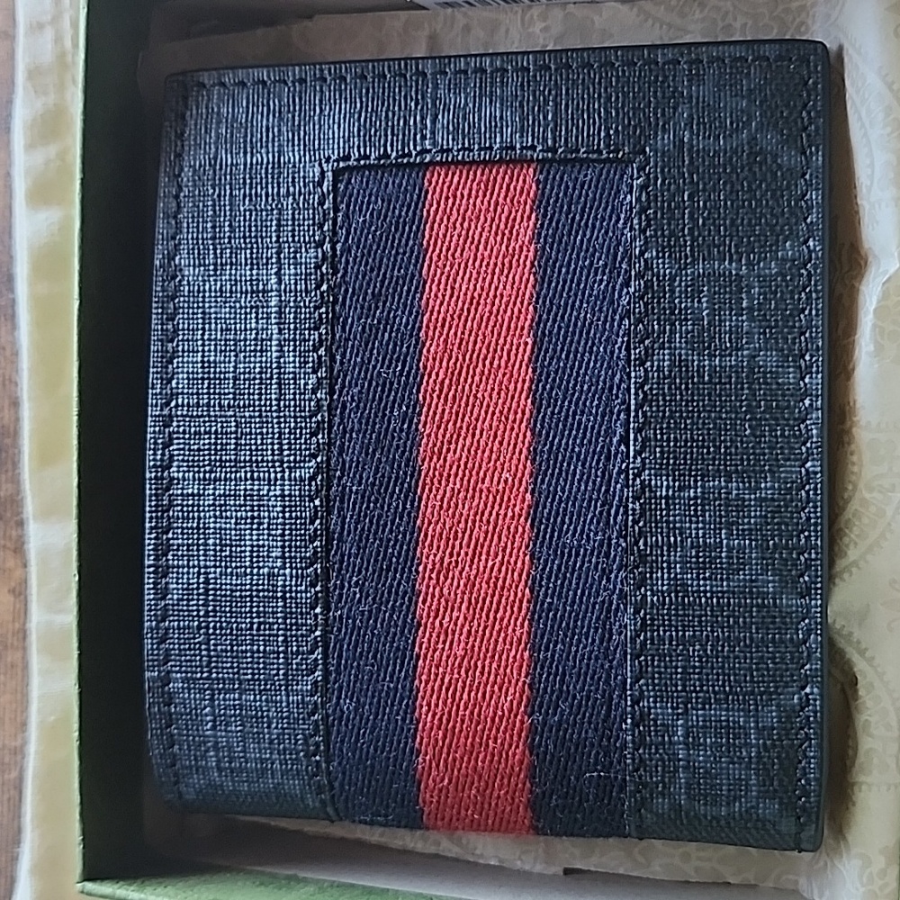 Gucci Black Card Holder with Red Stripe